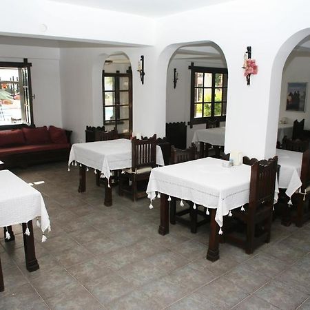 Sunny Garden Nilufer Hotel Turgutreis Restoran foto