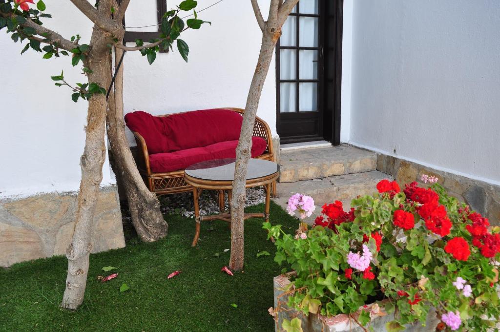 Sunny Garden Nilufer Hotel Turgutreis Ruang foto