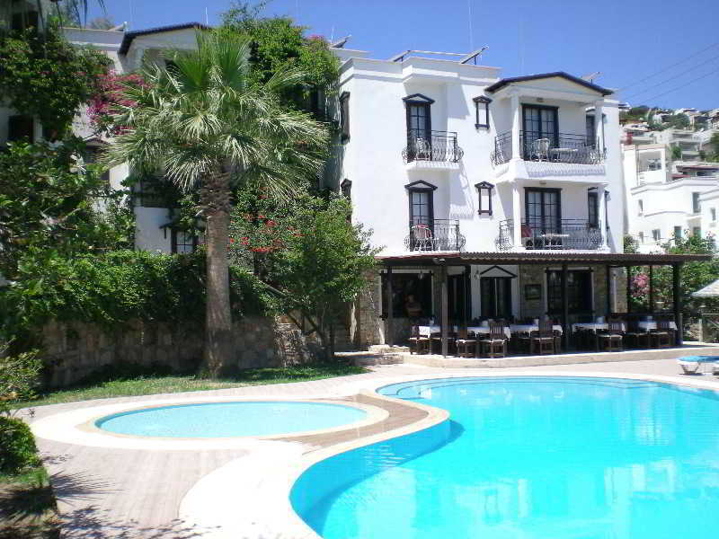 Sunny Garden Nilufer Hotel Turgutreis Bagian luar foto